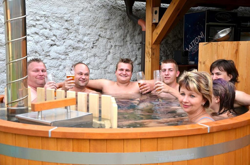 Statek 3 - Wellness & Spa Hotel Hluboká nad Vltavou Buitenkant foto