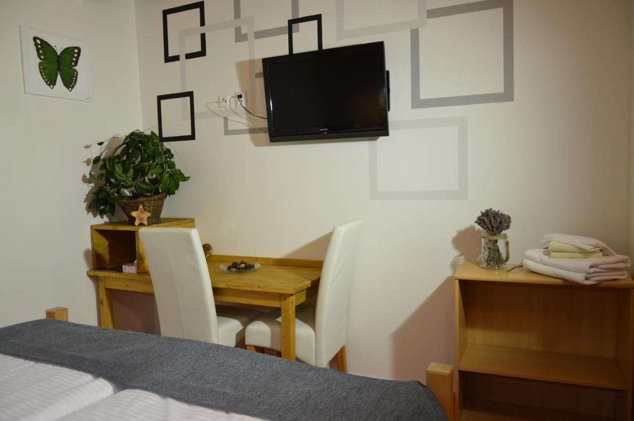 Statek 3 - Wellness & Spa Hotel Hluboká nad Vltavou Buitenkant foto